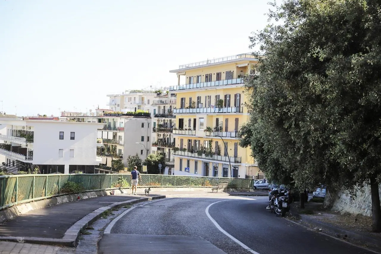 Una Terrazza Sul Golfo Di Napoli By Wonderful Italy location